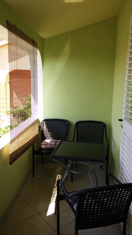 Apartments Vesna Ribarica Chambre photo
